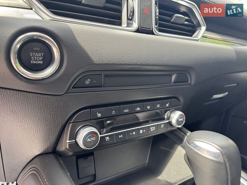 Внедорожник / Кроссовер Mazda CX-5 2019 в Днепре