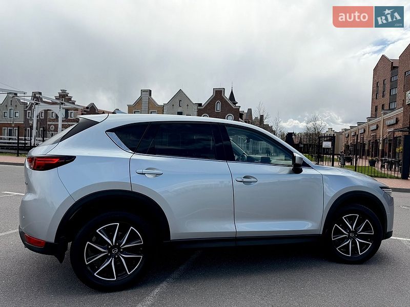 Внедорожник / Кроссовер Mazda CX-5 2018 в Киеве