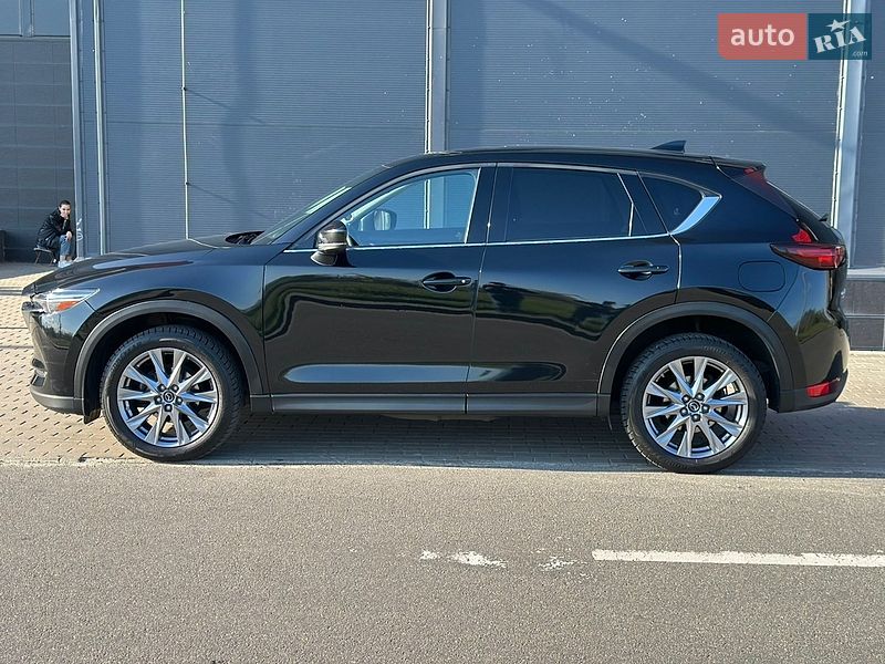 Внедорожник / Кроссовер Mazda CX-5 2019 в Киеве