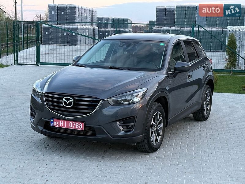 Внедорожник / Кроссовер Mazda CX-5 2015 в Сарнах