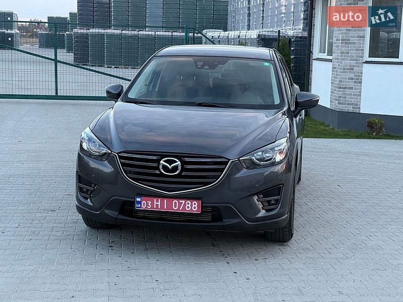 Внедорожник / Кроссовер Mazda CX-5 2015 в Сарнах