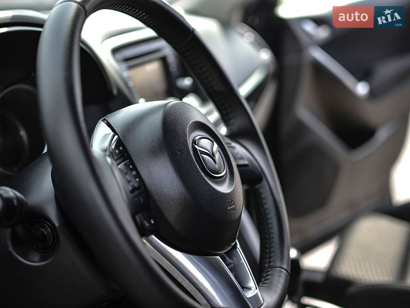 Внедорожник / Кроссовер Mazda CX-5 2012 в Самборе