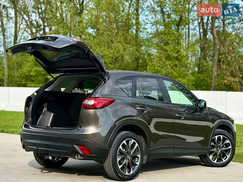 Внедорожник / Кроссовер Mazda CX-5 2016 в Луцке