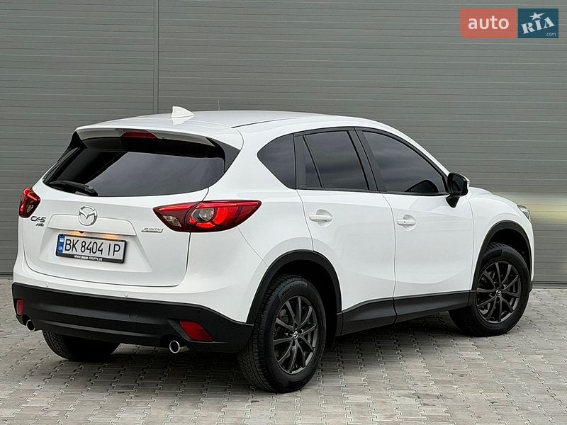 Внедорожник / Кроссовер Mazda CX-5 2015 в Сарнах