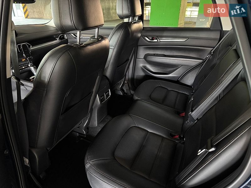 Внедорожник / Кроссовер Mazda CX-5 2017 в Киеве