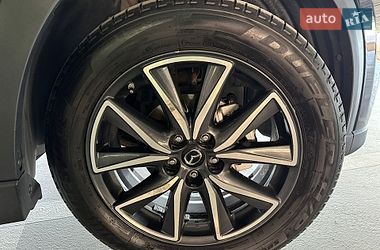 Внедорожник / Кроссовер Mazda CX-5 2017 в Киеве