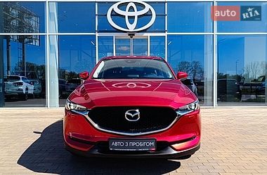 Внедорожник / Кроссовер Mazda CX-5 2017 в Киеве
