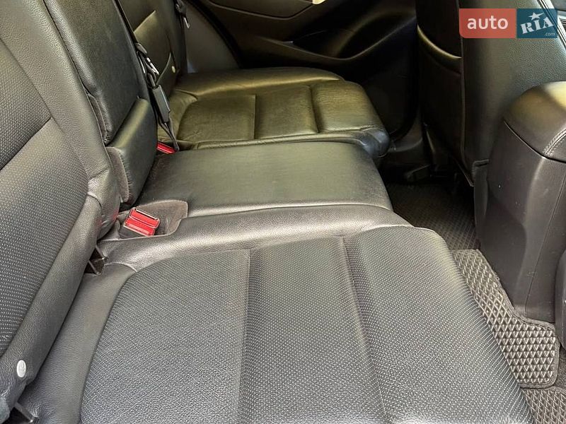 Внедорожник / Кроссовер Mazda CX-5 2015 в Днепре