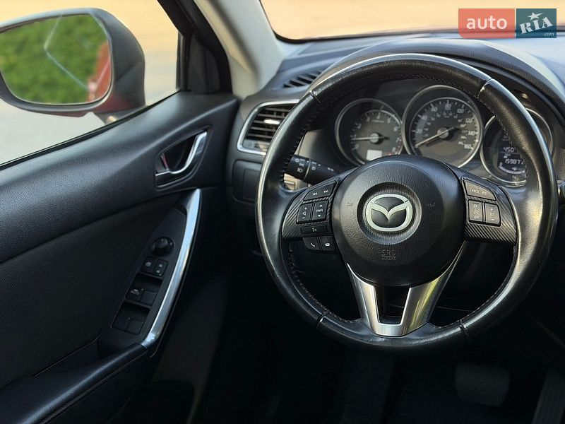 Внедорожник / Кроссовер Mazda CX-5 2016 в Киеве