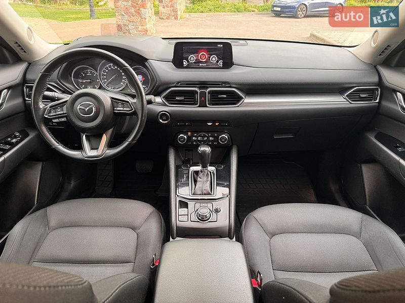 Внедорожник / Кроссовер Mazda CX-5 2018 в Киеве