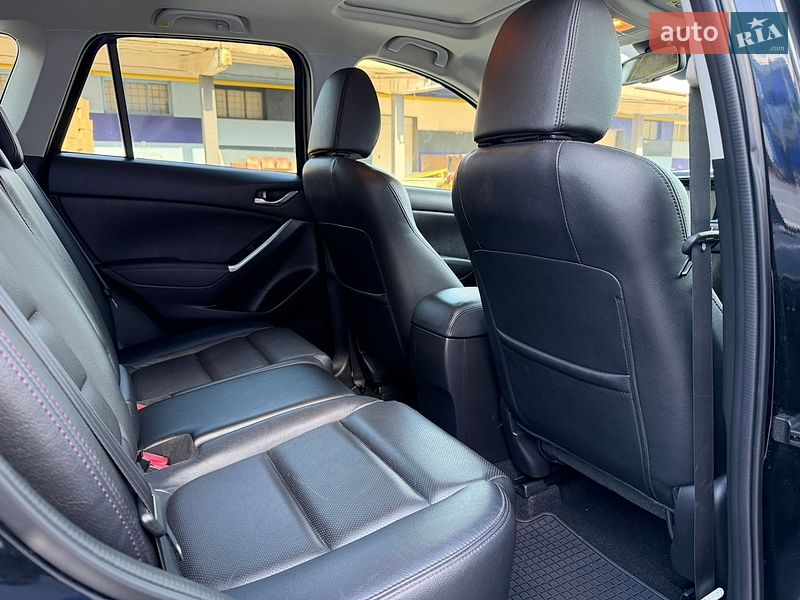 Внедорожник / Кроссовер Mazda CX-5 2017 в Ровно