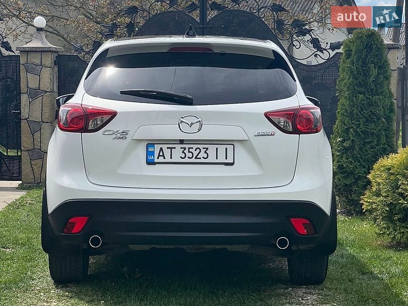 Внедорожник / Кроссовер Mazda CX-5 2016 в Ивано-Франковске