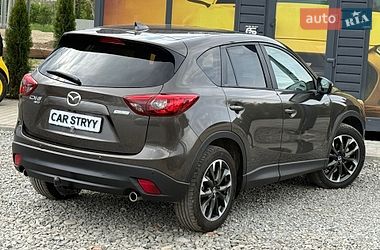 Внедорожник / Кроссовер Mazda CX-5 2016 в Стрые