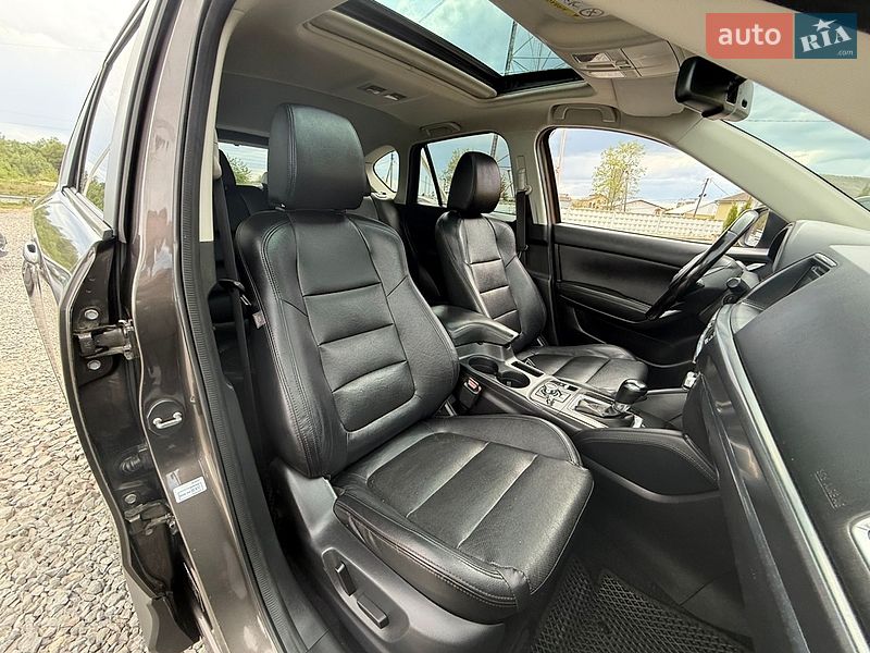 Внедорожник / Кроссовер Mazda CX-5 2016 в Стрые