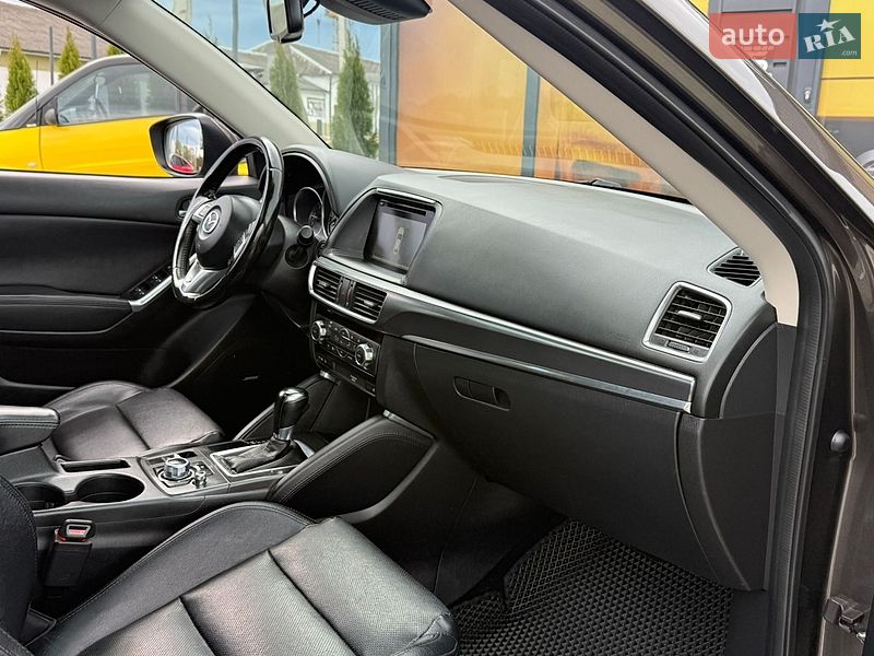 Внедорожник / Кроссовер Mazda CX-5 2016 в Стрые