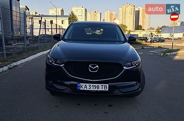 Внедорожник / Кроссовер Mazda CX-5 2017 в Киеве