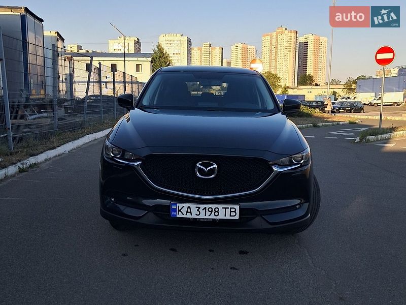 Внедорожник / Кроссовер Mazda CX-5 2017 в Киеве