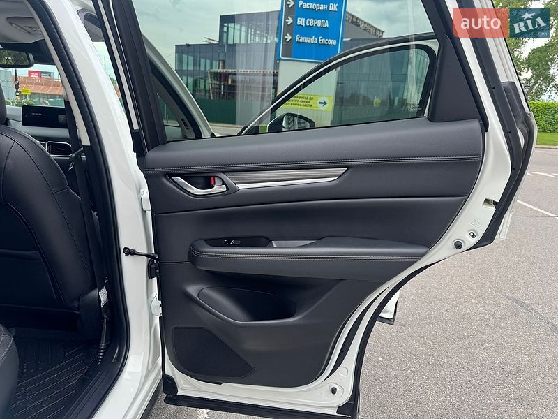 Позашляховик / Кросовер Mazda CX-5 2022 в Києві фото 34 Позашляховик / Кросовер Mazda CX-5 2022 в Києві