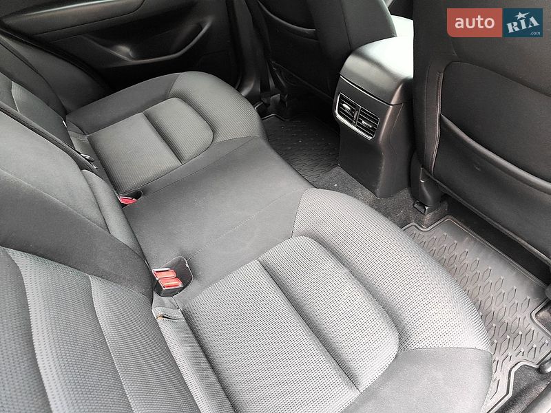 Внедорожник / Кроссовер Mazda CX-5 2018 в Киеве