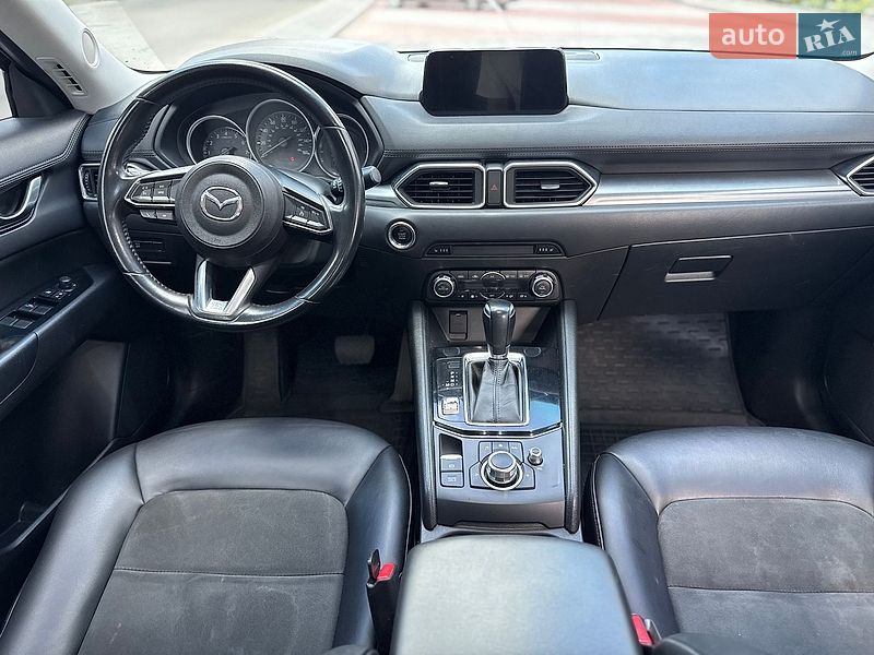 Внедорожник / Кроссовер Mazda CX-5 2017 в Киеве