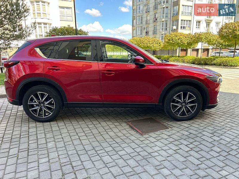 Внедорожник / Кроссовер Mazda CX-5 2017 в Ивано-Франковске