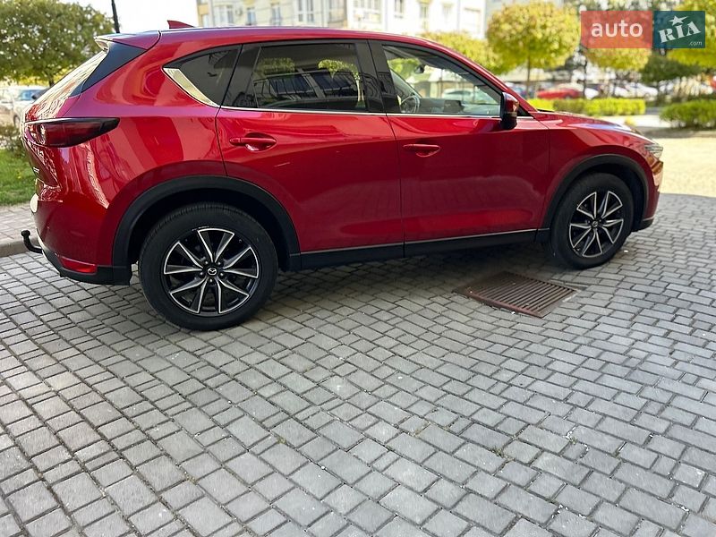Внедорожник / Кроссовер Mazda CX-5 2017 в Ивано-Франковске