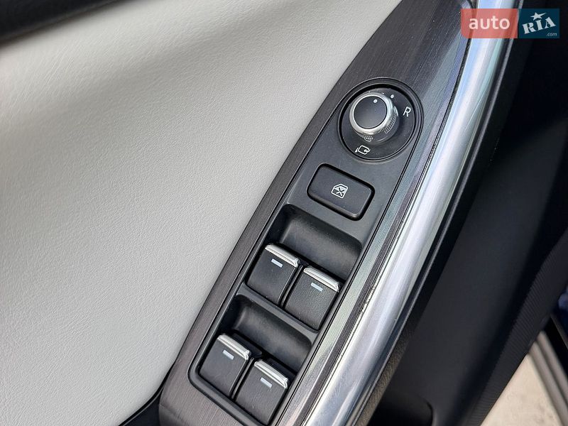 Внедорожник / Кроссовер Mazda CX-5 2015 в Луцке