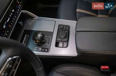 Позашляховик / Кросовер Mazda CX-60 2024 в 