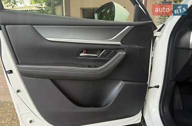 Позашляховик / Кросовер Mazda CX-60 2023 в 