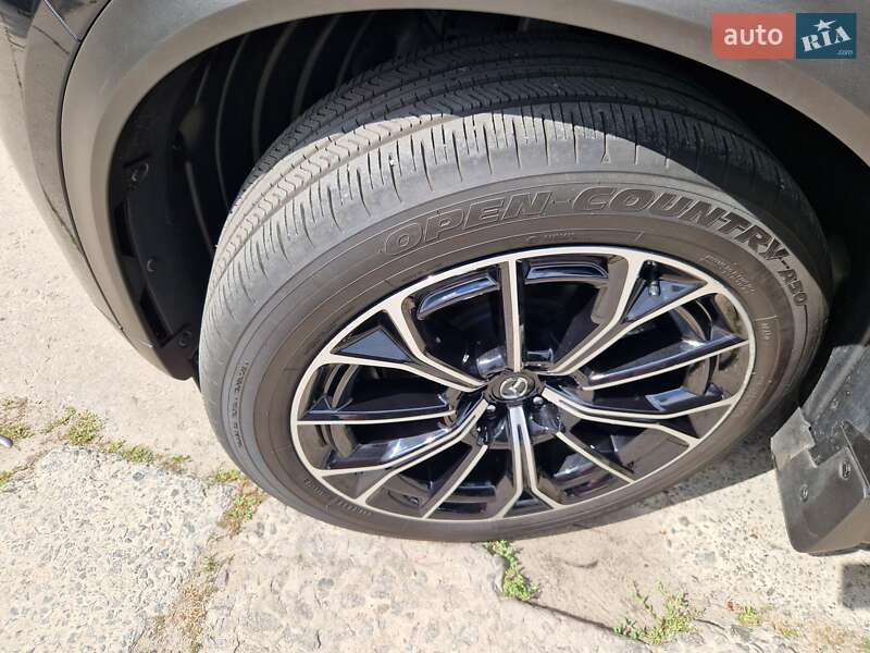 Внедорожник / Кроссовер Mazda CX-70 2024 в Днепре