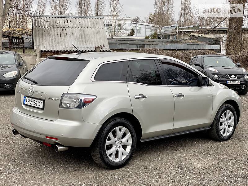 Позашляховик / Кросовер Mazda CX-7 2008 в Києві