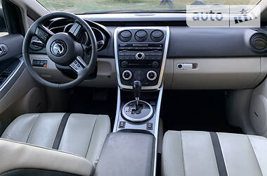 Позашляховик / Кросовер Mazda CX-7 2008 в 