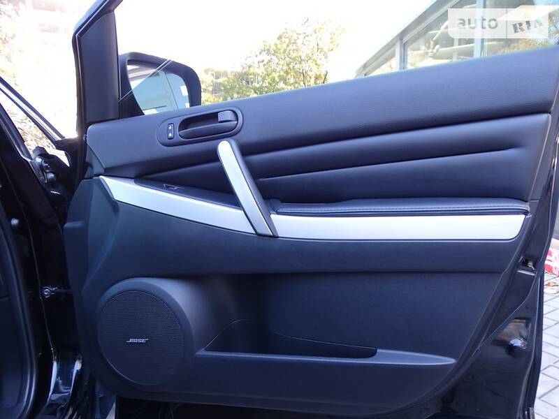 Позашляховик / Кросовер Mazda CX-7 2010 в Дніпрі