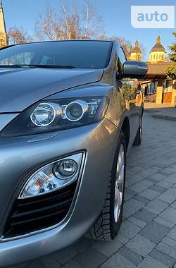 Позашляховик / Кросовер Mazda CX-7 2011 в 