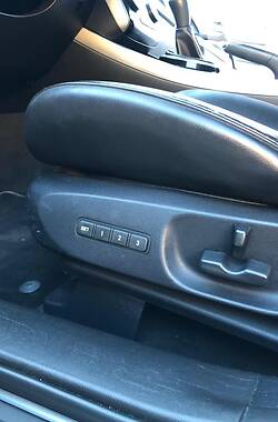 Позашляховик / Кросовер Mazda CX-7 2011 в 