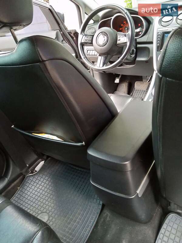Внедорожник / Кроссовер Mazda CX-7 2008 в Ахтырке фото 11 Внедорожник / Кроссовер Mazda CX-7 2008 в Ахтырке