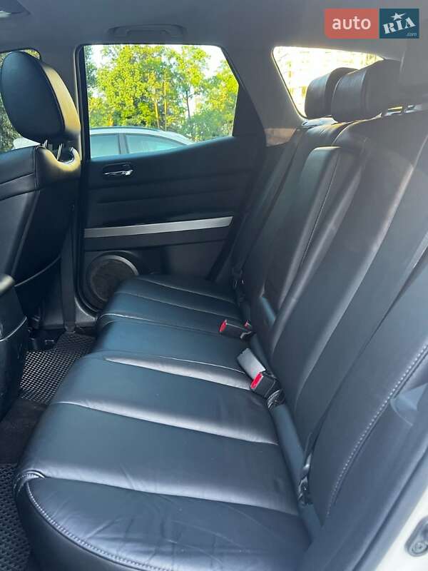 Внедорожник / Кроссовер Mazda CX-7 2011 в Киеве