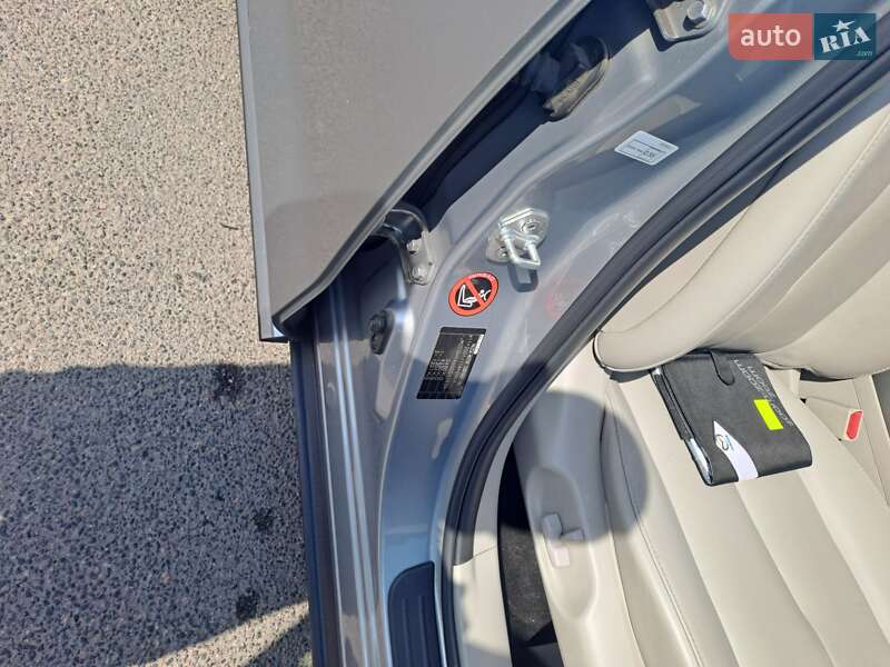 Внедорожник / Кроссовер Mazda CX-7 2012 в Черкассах