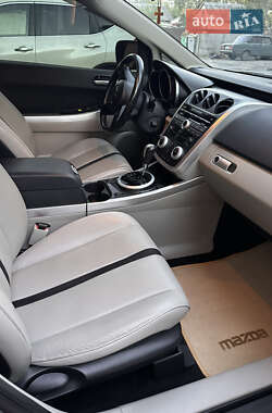 Внедорожник / Кроссовер Mazda CX-7 2009 в 
