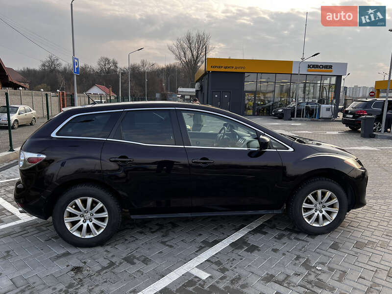 Позашляховик / Кросовер Mazda CX-7 2010 в Дніпрі