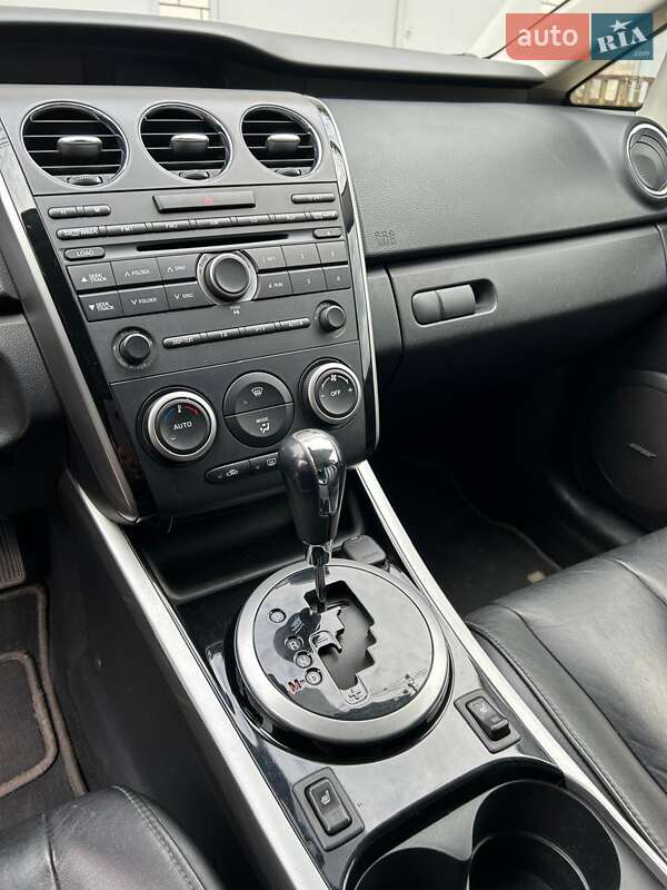 Позашляховик / Кросовер Mazda CX-7 2010 в Запоріжжі