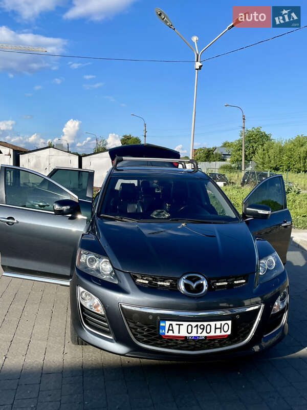 Позашляховик / Кросовер Mazda CX-7 2011 в Івано-Франківську