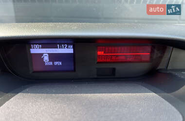 Позашляховик / Кросовер Mazda CX-7 2010 в 