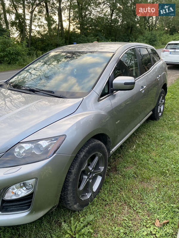Позашляховик / Кросовер Mazda CX-7 2011 в Чернівцях