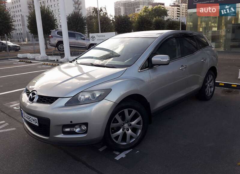 Позашляховик / Кросовер Mazda CX-7 2009 в 