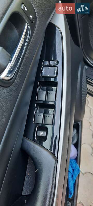 Внедорожник / Кроссовер Mazda CX-7 2011 в Тернополе