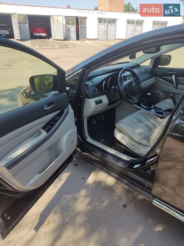 Позашляховик / Кросовер Mazda CX-7 2011 в Олександрії