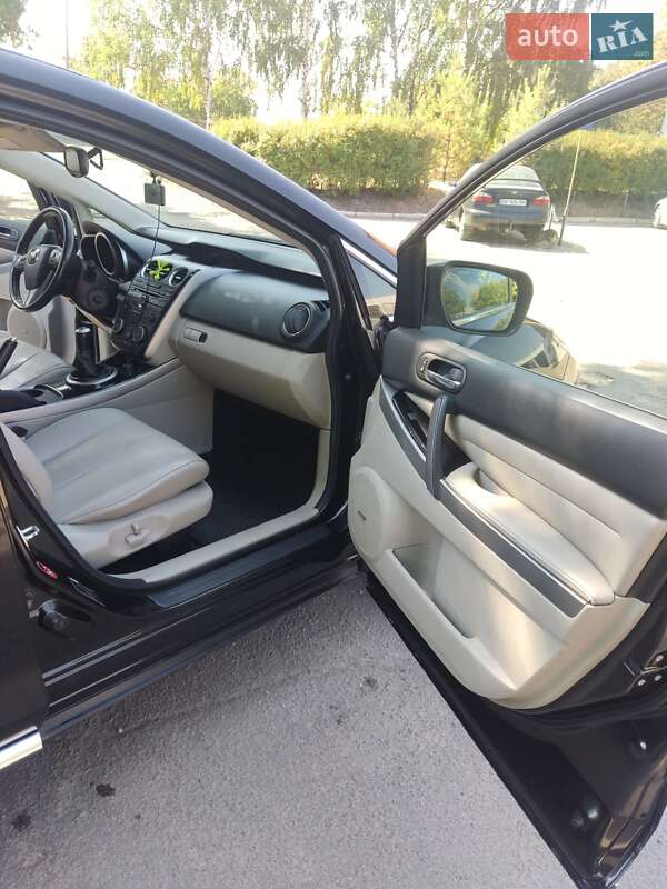 Позашляховик / Кросовер Mazda CX-7 2011 в Олександрії