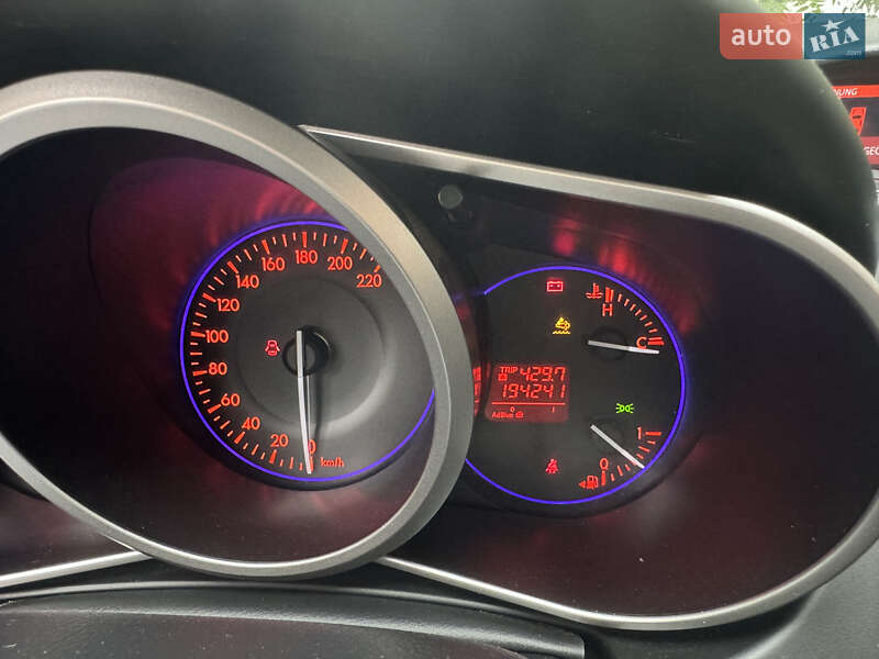 Внедорожник / Кроссовер Mazda CX-7 2011 в Киеве