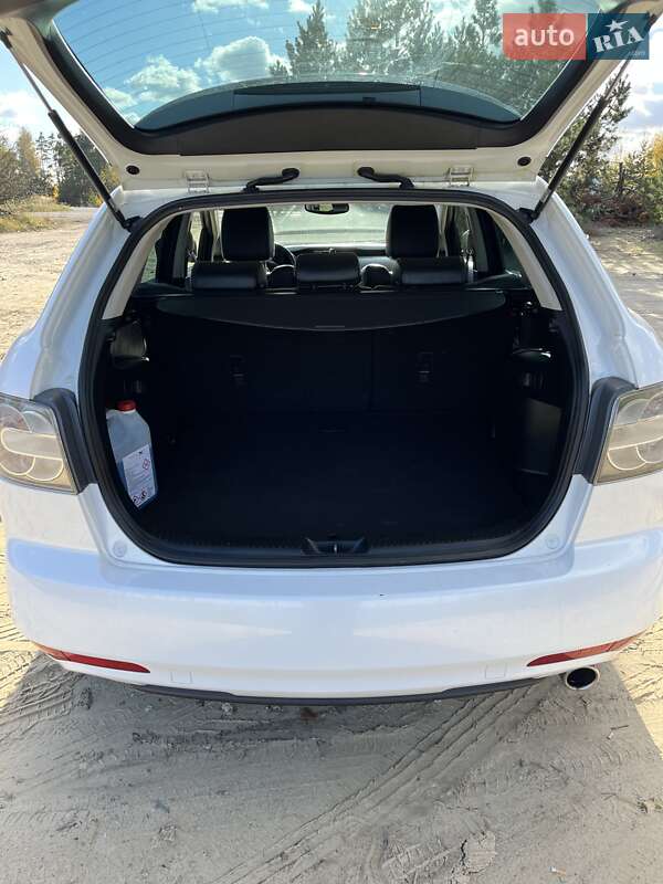 Позашляховик / Кросовер Mazda CX-7 2011 в Коростені